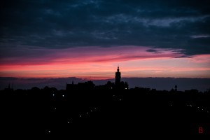 Coucher de soleil chez Didier, qui arrive sans prévenir. Content d'avoir un bon outil sous la main !